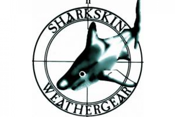 sharkskin logo t shirt